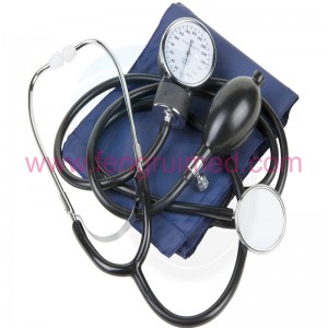Sphygmomanometr aneroid z stetoskopem