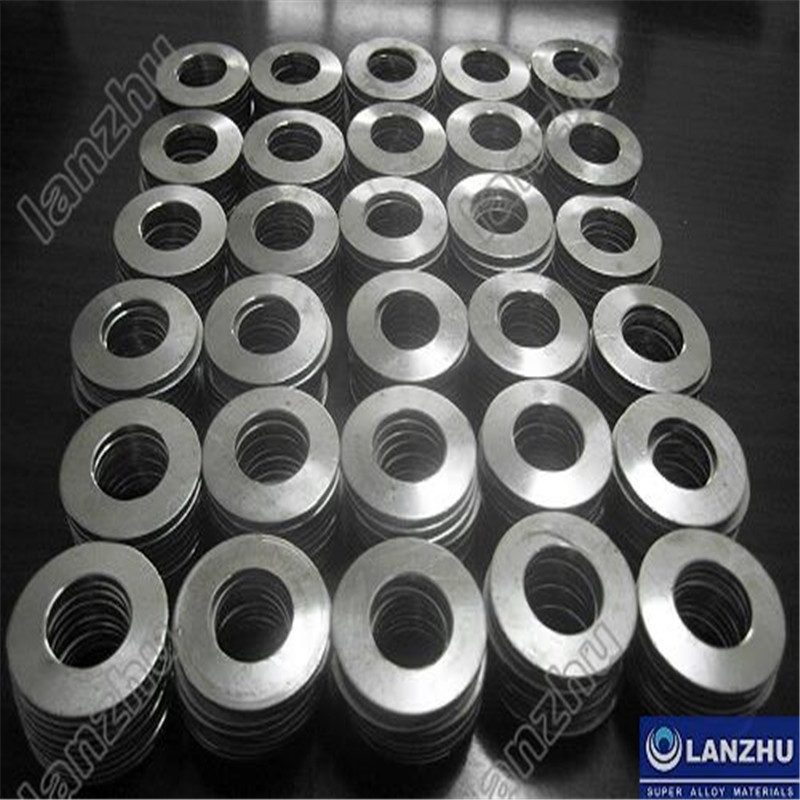 Zastosowanienowych materiałów antykorozyjnych i technologii w pojazdach wojskowych (2)