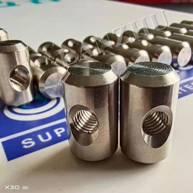 W.NR.1.4980 Nakrętka