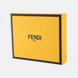 Piękne pudełkona prezent kartonowych