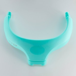 Uchwyty plastikowe 8.