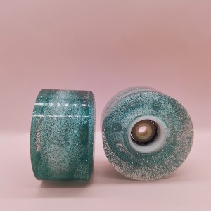 Dostosowane koła Quad Skate Transparent PU Materiał Proszek Glitter z LED