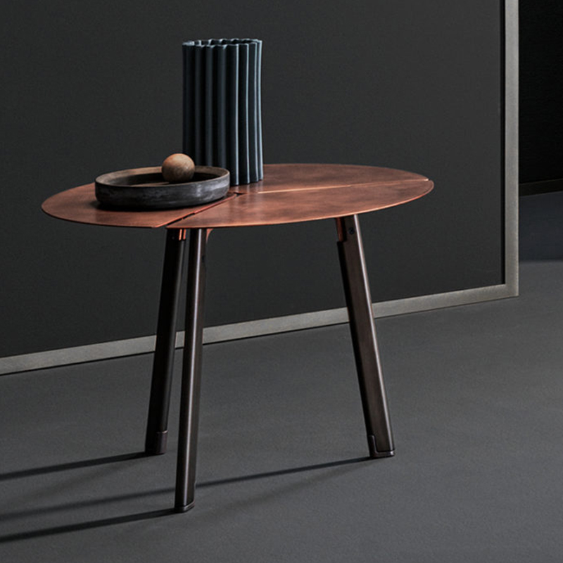 Włoski minimalistyczny stół z 3nogami rustykalny zabytkowe żelazo stalowy stalowy metalowy stolik kawowy