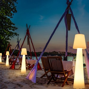 Festiwal dekoracyjny polietylenna zewnątrz Lampa podłogowana imprezę ogrodową ina zewnątrz dekoracja lampy podłogowej Lampa LED Lampa podłogowa