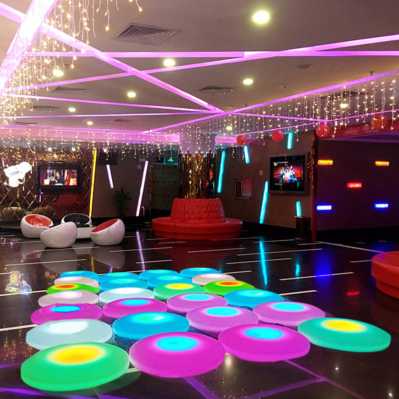 Przenośne okrągłe płytki taneczne LEDna świeżym powietrzu/indoor, kontakt dotykowy interaktywne oświetlenie disco taneczne płytki, białe plastikowe sensoryczne sensoryczne i specjalne zabawki dla dzieci
