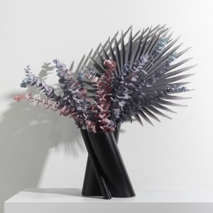 Czarny wazonnachylony