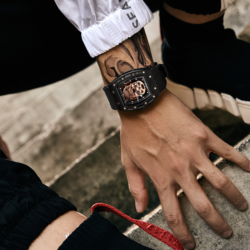 McKinsey opublikował raport: w ciągunajbliższych pięciu lat wysokiej klasy branża biżuterii i luksusowych zegarków szybko wzrośnie!