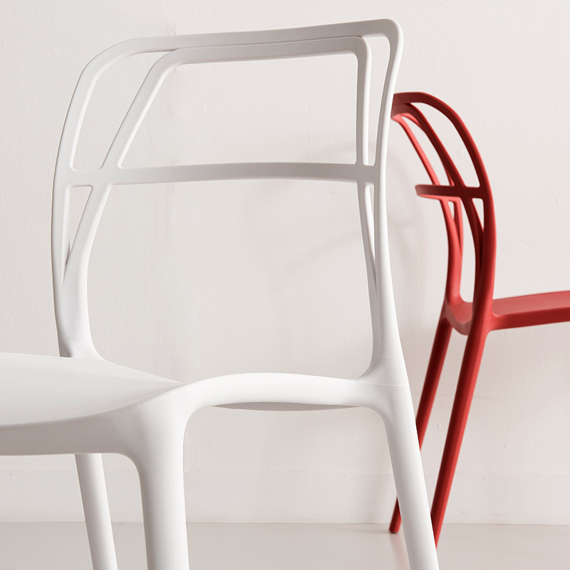 Nowoczesny design kolorowy stały oparciena zewnątrz proste leżaki plastikowe krzesło do jadalni
