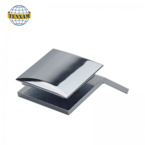 Zacisk ustępujący z pojedynczą stroną 135 stopni