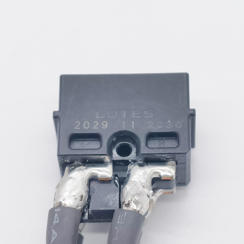 Loski 4,2 mm Pitch 2x4 AWAF0046 Złącze zasilające złącze wiązka Nowa energia pojazdu elektrycznego panelu słonecznego dostosowywanie kabla kablowego