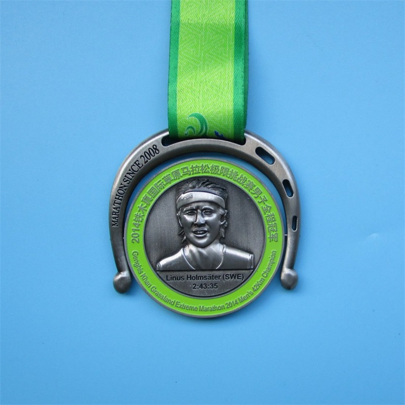 Niestandardowy medal dla Międzynarodowego Wyzwania Bike Mountain