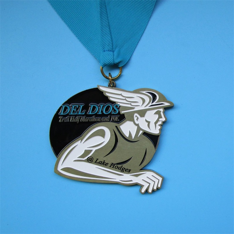 Darmowe profesjonalne fajne designniestandardowe medale maratonu puste medale sportowe
