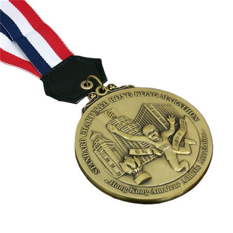 Profesjonalny projekt Medal Custom Run Projekt własnych metalowych medali z złotąnagrodą 3D