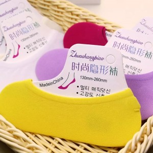 Summer Cienka kolorowa dziewczyna Niewidzialne mokasyny hurtowe damskie damskie skarpetki z siatki dla kobiet