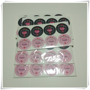 Korzystkowanaklejkana etykietę