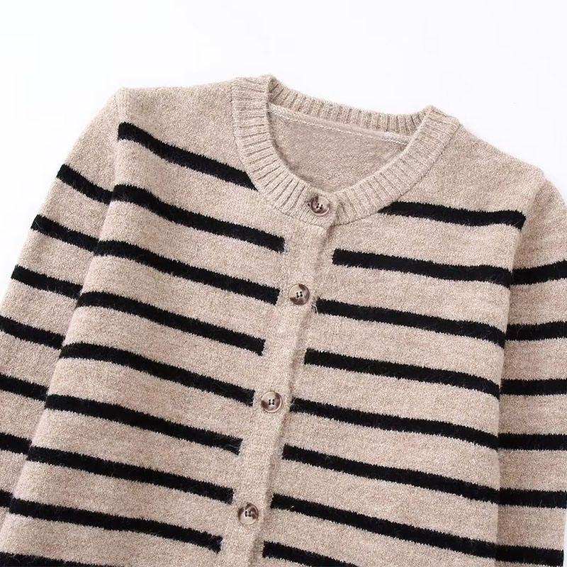 Jesiennenowe mody w paski z dzianiny sweter swetra w stylu vintage z długim rękawem guziki żeńskie swetry