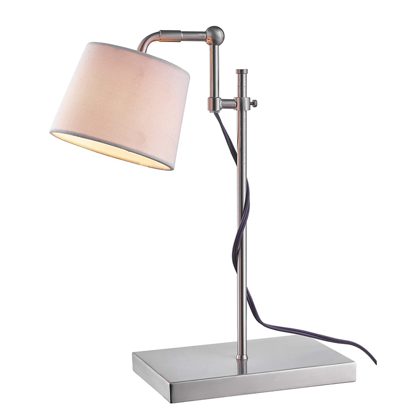 Regulowana lampa zadaniowa w stacji pracy w pokojach