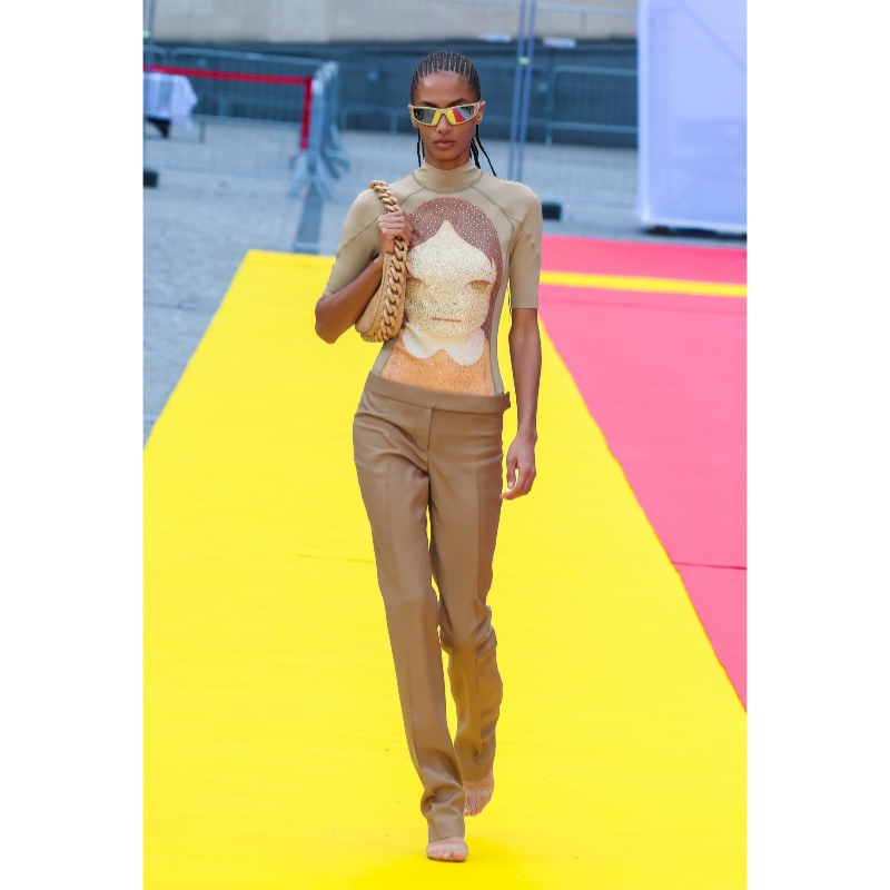 Stella McCartney/yoshitomonara/capsule Collection/Rebellous Spirit/cartoon Image transgranicznanazwa wspólnejnazwy