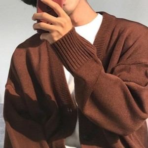 Fall/winter Długie rękawie dzianinowy sweter z kaset