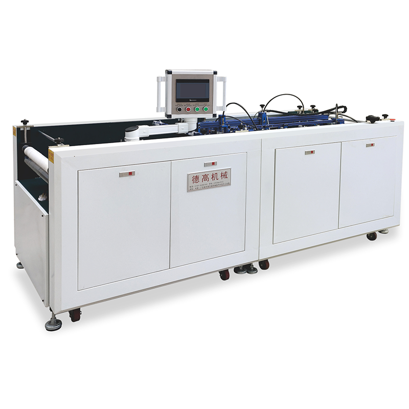 Automatyczny producent przypadków wyposażony w funkcję adsorpcji podciśnienia
