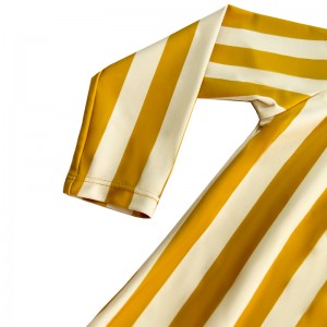 Jednoczęściowy strój kąpielowy w paski