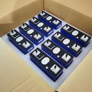 SVOLT 1066AH LFP Bateria 3,2 V 100AH ​​LifePo4 Prismatic Akumulator Akumulatory do ładowania baterii fosforanu żelaza z żelaza