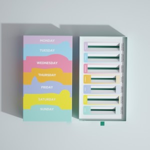 Kolorowe pudełkona prezentna dzień powszedni