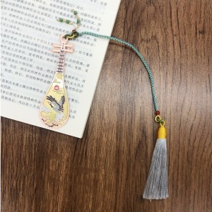 Pipa-W kształcie zakładki