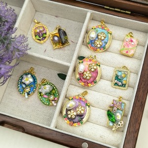 Vintage wisiorek do malowania olejnego