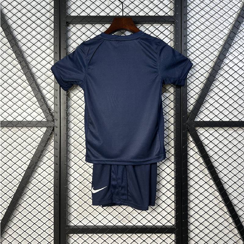 24/25 Kids Psgchampion Edition Rozmiar domu: 16-28