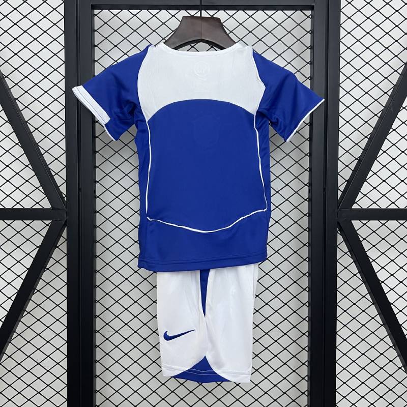 Dzieci Brazylia 2004 Rozmiarna wyjazd: 16-28