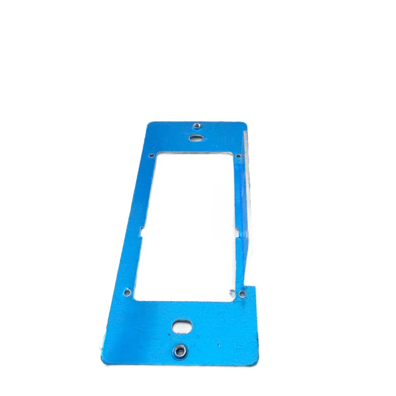 Metalowy wspornik do urządzeń elektronicznych